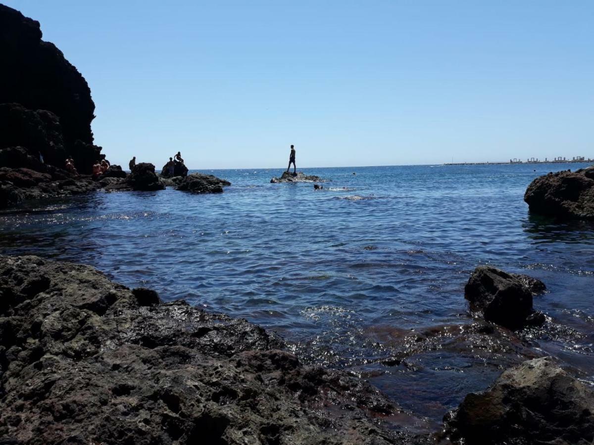 잉헤니오 Burrero Seasight 아파트 외부 사진
